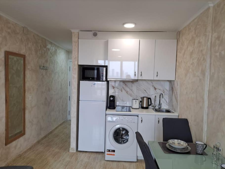 Cozy Studio With Sea View Benidorm Exterior foto